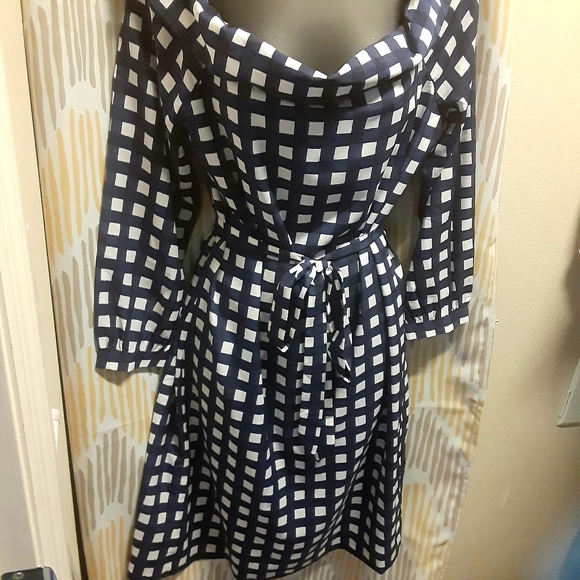 Banana Republic Springtime dress. - Picture 1 of 3